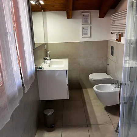 La Casetta Di San Siro Apartament *