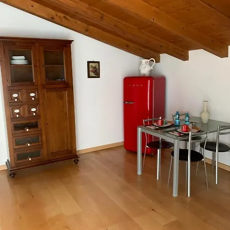 La Casetta Di San Siro Apartment